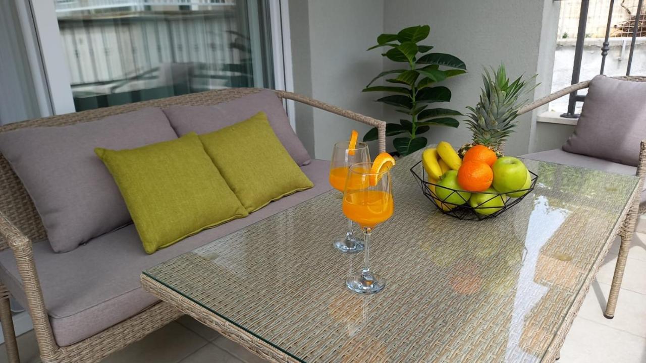 Lux Apartman Antonija Makarská Exteriér fotografie