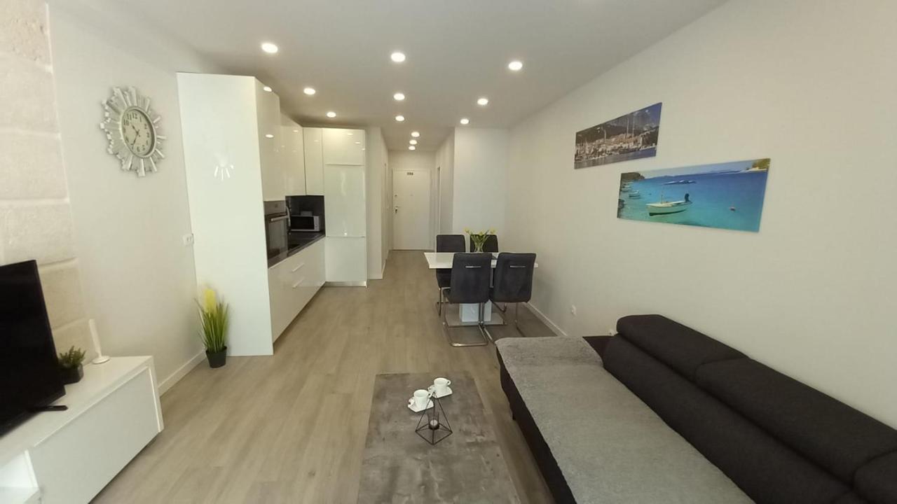Lux Apartman Antonija Makarská Exteriér fotografie